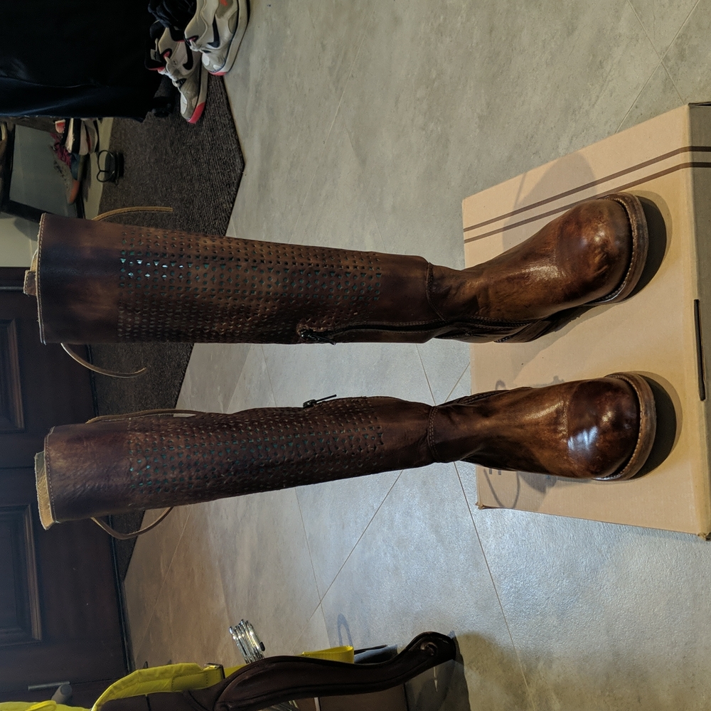 Bed | STU boots